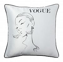 подушка с надписью vogue в Твери